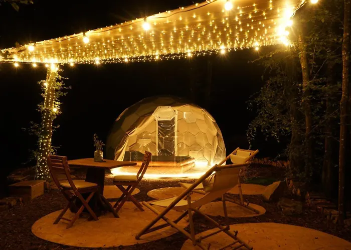 O Pays Des Bois - Hebergements Insolites En Pleine Nature