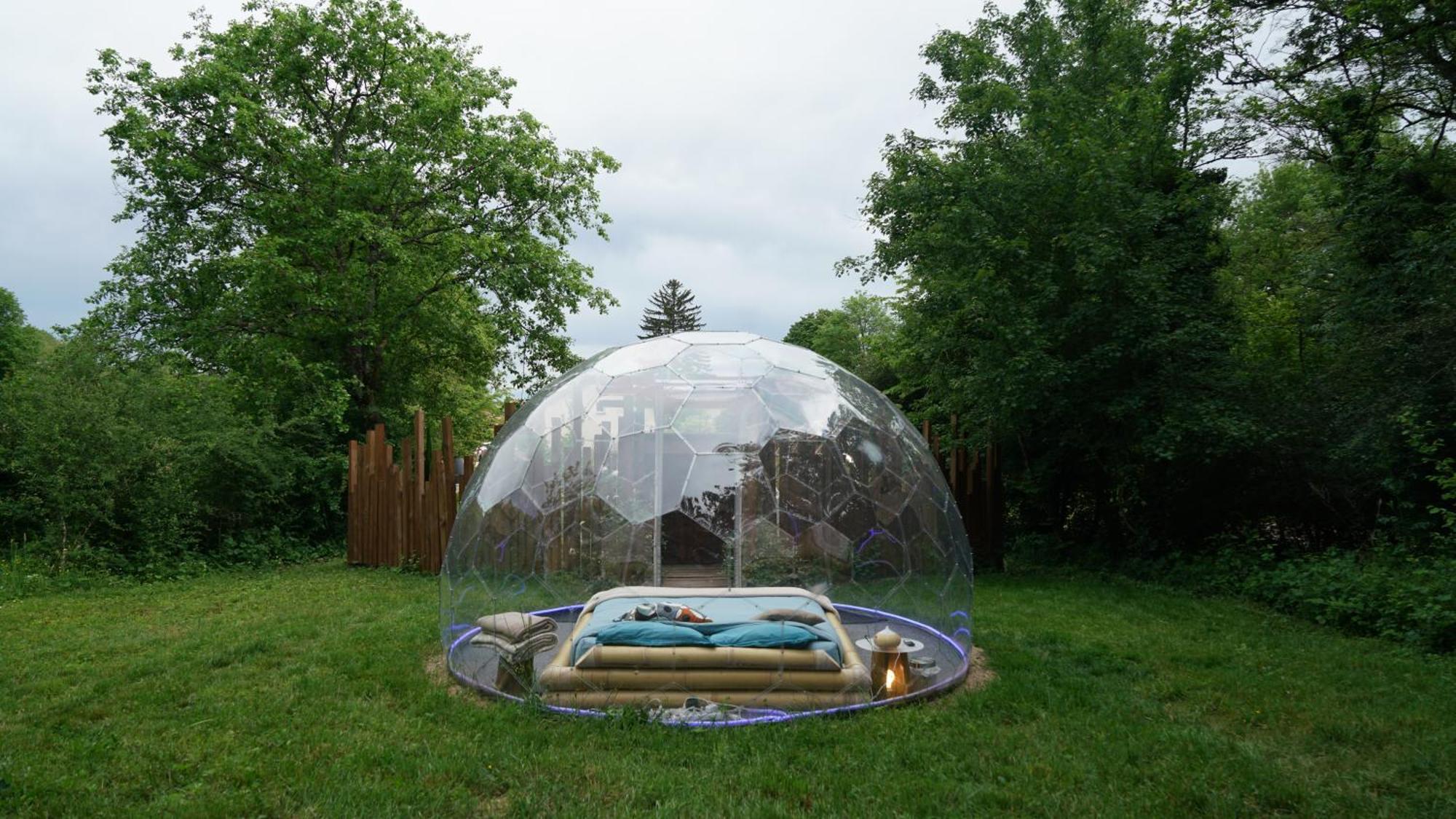 Luxuszelt O Pays Des Bois - Hebergements Insolites En Pleine Nature Parmilieu